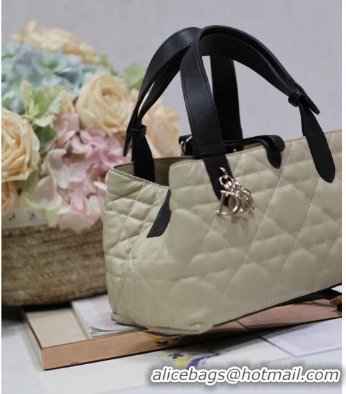 Promotional Dior Small Toujours Tote bag in Macrocannage Calfskin CD2069 Beige/Black 2024