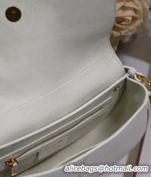 Top Grade Dior Small CD Besace Shoulder Bag in Calfskin CD5061 White 2024