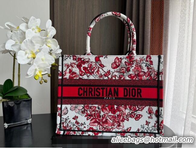 Pretty Style Dior Medium Book Tote Bag Bag in Le Cœur des Papillons Embroidery CD5078 White and Red 2024