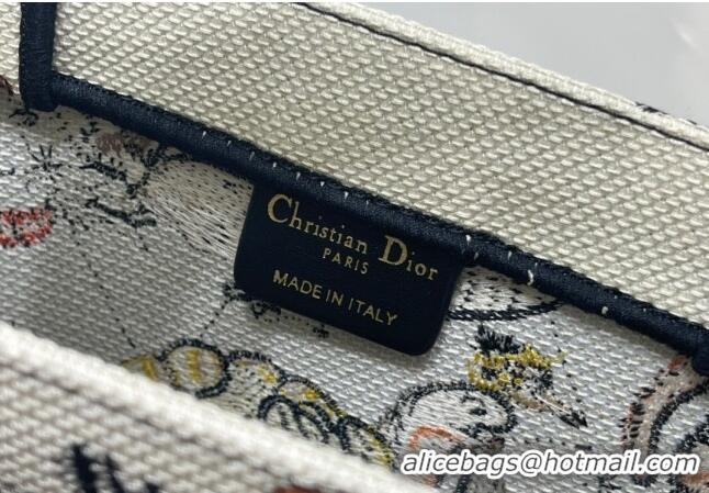 Trendy Design Dior Large Book Tote Bag Bag in Multicolor Animaux Fantastiques Embroidery CD5081 White 2024