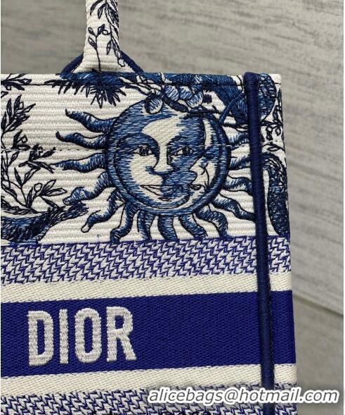 Big Discount Dior Small Book Tote Bag Bag in Toile de Jouy Soleil Embroidery CD5086 White/Blue 2024