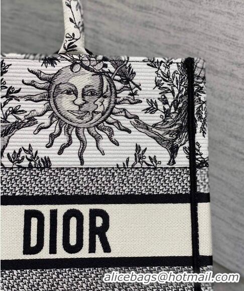 New Cheap Dior Medium Book Tote Bag Bag in Toile de Jouy Soleil Embroidery CD5089 White/Black 2024