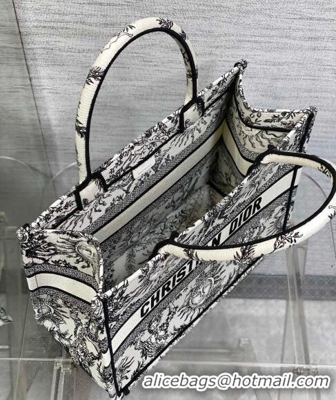 New Cheap Dior Medium Book Tote Bag Bag in Toile de Jouy Soleil Embroidery CD5089 White/Black 2024