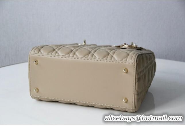 Famous Brand Dior Medium Lady Dior Bag in Cannage Lambskin 44532 Beige/Gold 2024