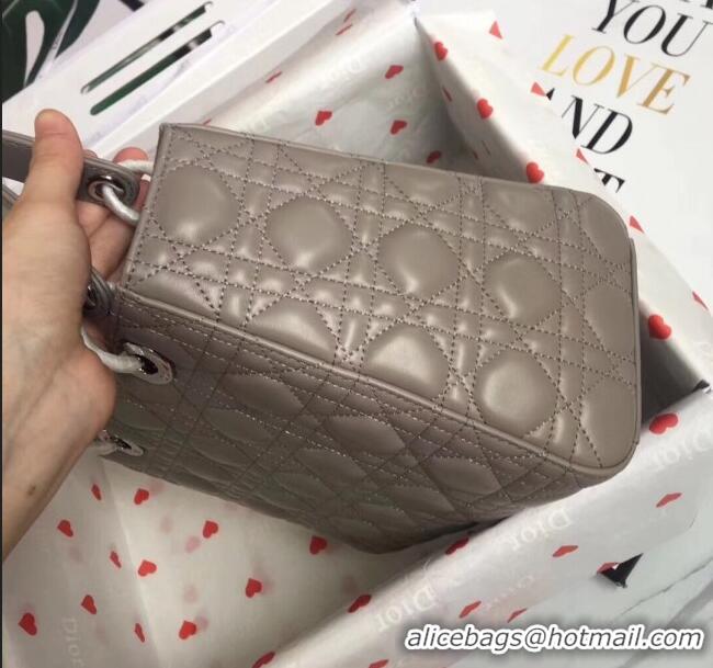 Unique Grade Dior Medium Lady Dior Bag in Cannage Lambskin 44532 Grey/Silver 2024