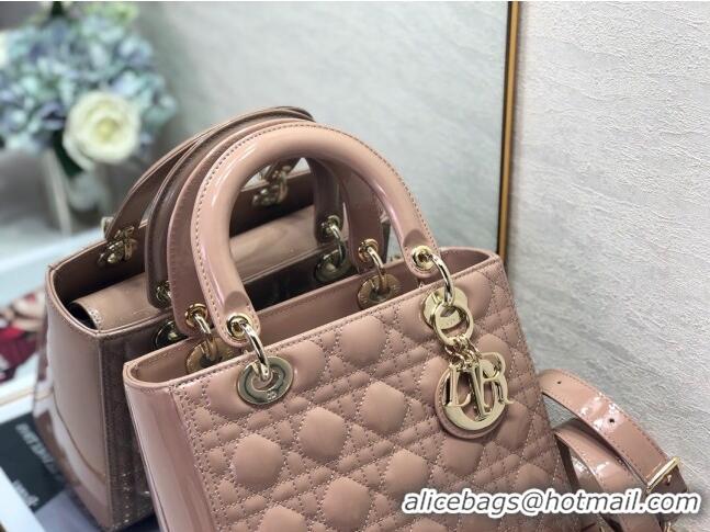 Modern Classic Dior Medium Lady Dior Bag in Cannage Patent Leather 44532 Nude Pink/Gold 2024