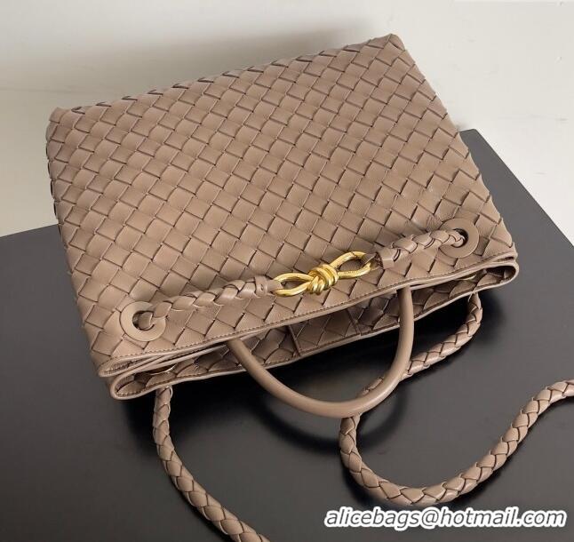 Super Quality Bottega Veneta Medium Andiamo Top Handle Bag in Intrecciato Leather 743572 Grey 2024