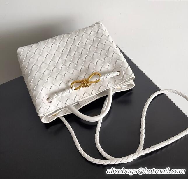 Sophisticated Bottega Veneta Small Andiamo Top Handle Bag in Intrecciato Leather 743568 White 2024