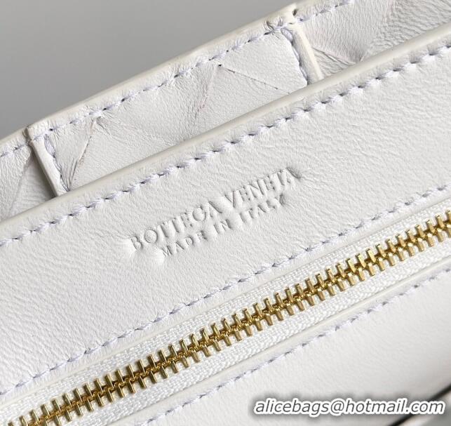 Sophisticated Bottega Veneta Small Andiamo Top Handle Bag in Intrecciato Leather 743568 White 2024