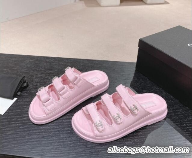 Top Design Chanel Lambskin Flat Slide Sandals with Triple Straps and Crystals CC Pink 0423030