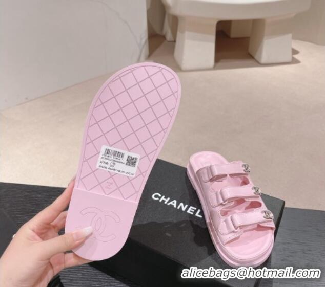 Top Design Chanel Lambskin Flat Slide Sandals with Triple Straps and Crystals CC Pink 0423030