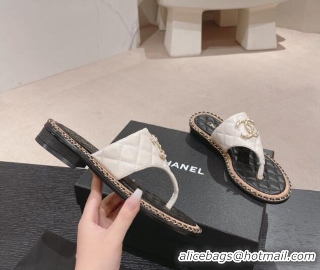 Unique Style Chanel Quilted Lambskin Flat Thong Slide Sandals with Chain CC White 423055