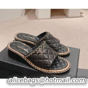 Luxurious Chanel Quilted Lambskin Heel Slide Sandals 4cm with Chain Charm Black 0423067