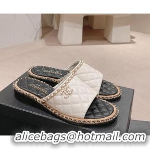 Top Design Chanel Quilted Lambskin Flat Slide Sandals with Chain Charm White 0423068