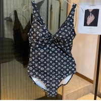 ​Good Looking Louis Vuitton One Piece Swimwear 0306 Black/White 2024