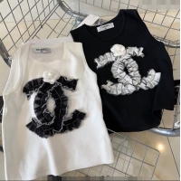 Famous Brand Chanel Vest with Maxi CC C0401 Black 2024