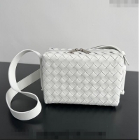 Buy Fashionable Bottega Veneta Intrecciato Camera Bag 755774 White 2024