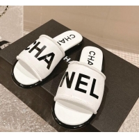 Luxurious Chanel Knit Fabric Flat Slide Sandals with Logo White/Black 0322134