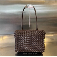 Pretty Style Bottega Veneta Patti Top Handle Bag in Intreccio Patent Leather 709420 Brown 2024