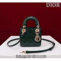 Famous Brand Dior Micro Lady Dior Bag in Patent Leather M0856 Green 2023