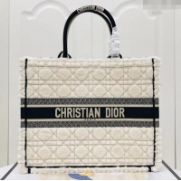 Famous Brand Dior Large Book Tote Bag in Cannage Shearling CD1801 White/Black 2024