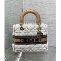 Promotional Dior Medium Lady D-Lite Bag in Cannage Shearling CD0118 White 2024