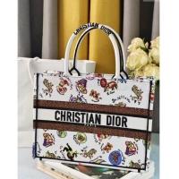 Promotional Dior Medium Dior Book Tote Multicolor Dragon Zodiac Embroidery CD0235 White 2024