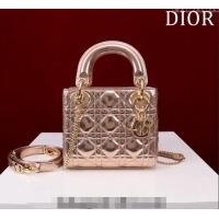 Pretty Style Dior Mini Lady Dior Bag in Metallic Cannage Leather M0505 Rose Gold 2024