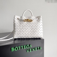 Sophisticated Bottega Veneta Small Andiamo Top Handle Bag in Intrecciato Leather 743568 White 2024