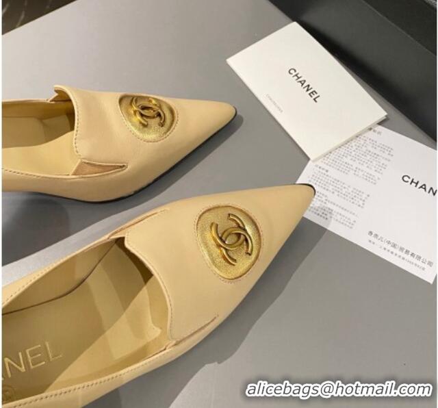 Sumptuous Chanel Vintage Lambskin Pumps 7.5cm Beige 424018