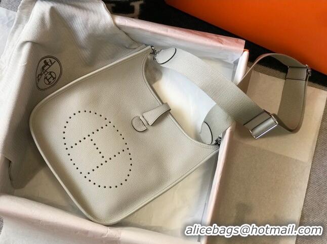 Trendy Design Hermes Evelyne Bag 29cm in Togo Leather H7056 Pearly Grey 2023