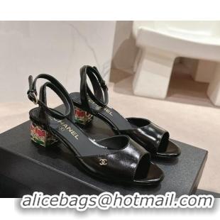 Stylish Chanel Shiny Calfskin Strap Sandals 4.5cm with Colored Heel Black 424078