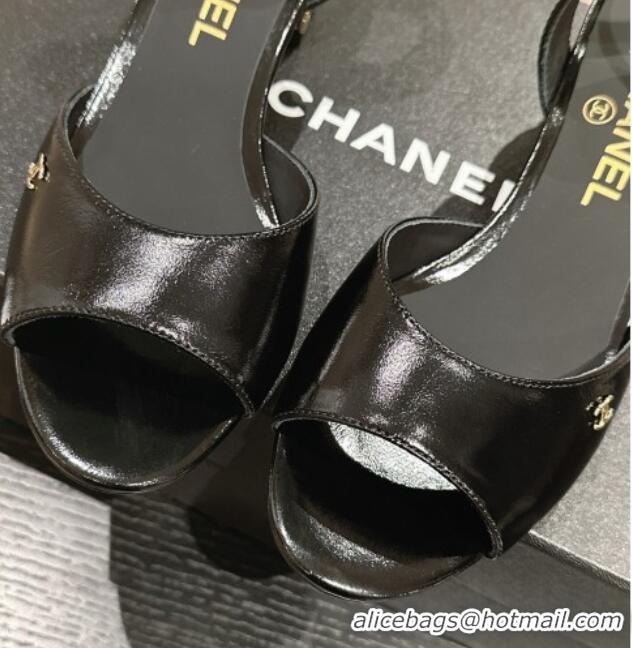 Stylish Chanel Shiny Calfskin Strap Sandals 4.5cm with Colored Heel Black 424078