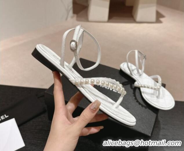 Duplicate Chanel Lambskin Flat Thong Sandals with Pearls white 424082