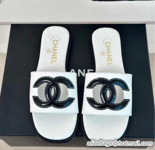 Best Product Chanel Calfskin Flat Slide Sandals with Maxi CC White 424110