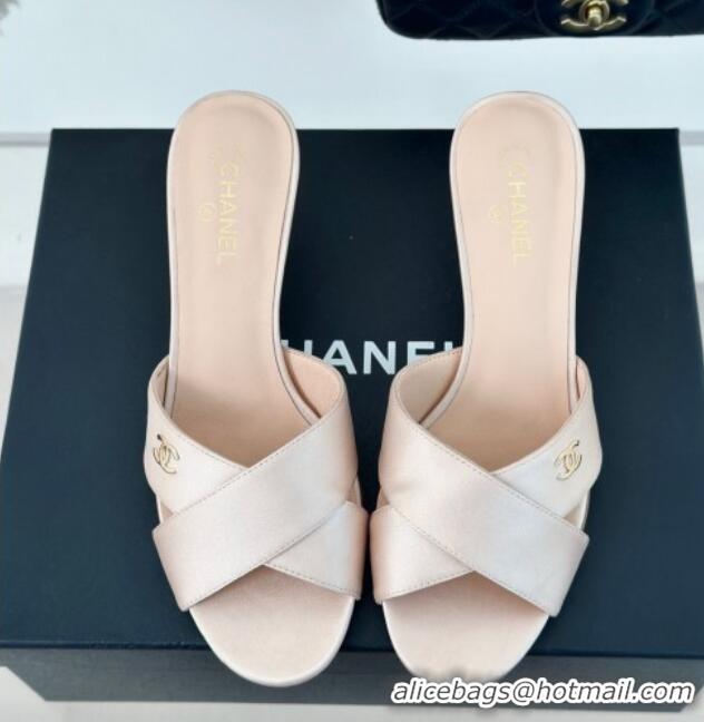 Trendy Design Chanel Satin Heel Slide Sandals 6cm with Pearls Heel Pink 424115