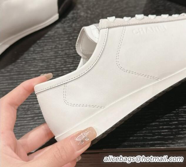 Trendy Design Chanel Calfskin & Suede Sneakers G45714 White 424151