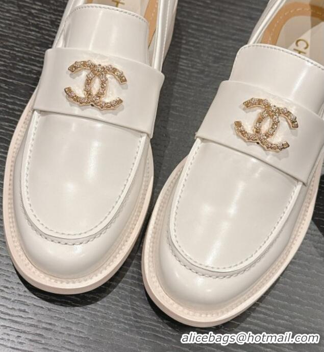 Good Product Chanel Calfskin Loafers G45663 White 424155