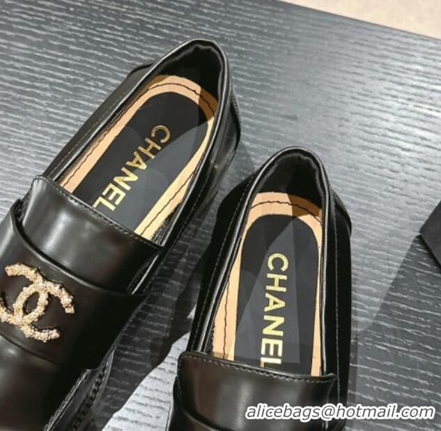 Popular Style Chanel Calfskin Loafers G45663 Black 424156