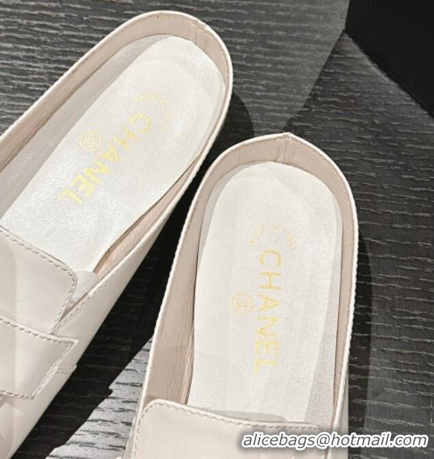 Stylish Chanel Shiny Calfskin Flat Mules with Pearls White 424179