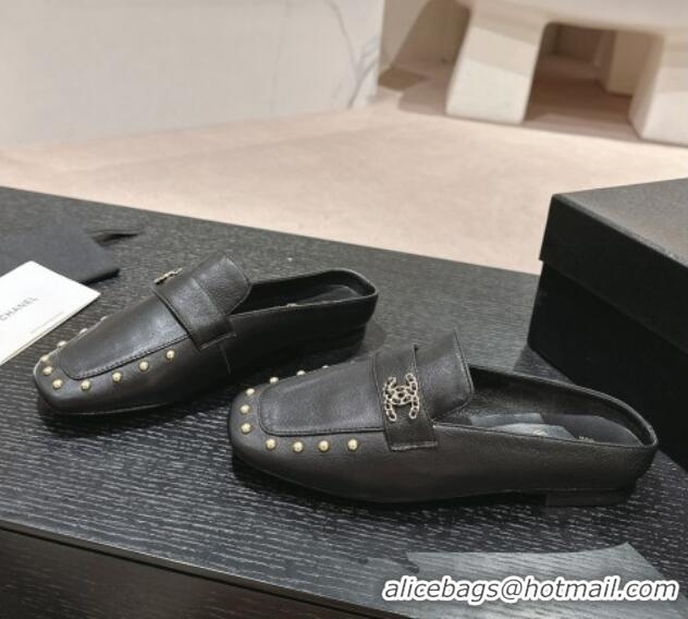 Purchase Chanel Calfskin Leather Flat Mules with Pearls Black 424182 