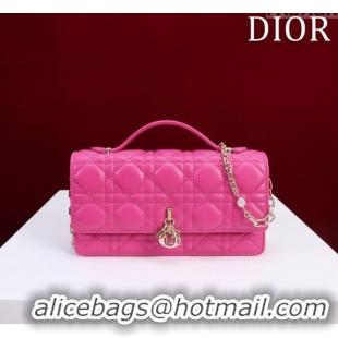 Pretty Style Dior My Dior Mini Bag in Cannage Lambskin 0980 Rosy 2024