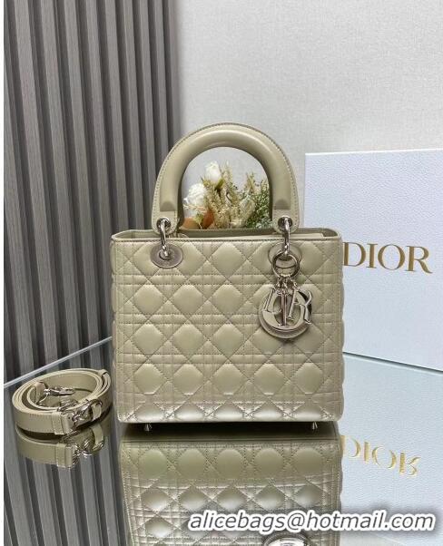 Top Grade Dior Medium Lady Dior Bag in Cannage Lambskin 44532 Gold/Beige 2024