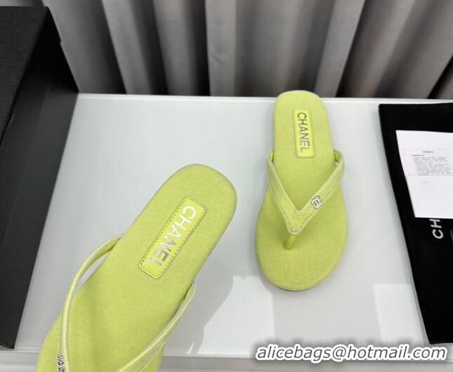 Discount Chanel Velvet Flat Thong Slide Sandals with Crystal CC G45716 Lemon Yellow 425039