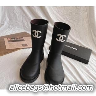 Luxury Chanel Rubber Ankle Rain Boots with Front CC Black 0425071