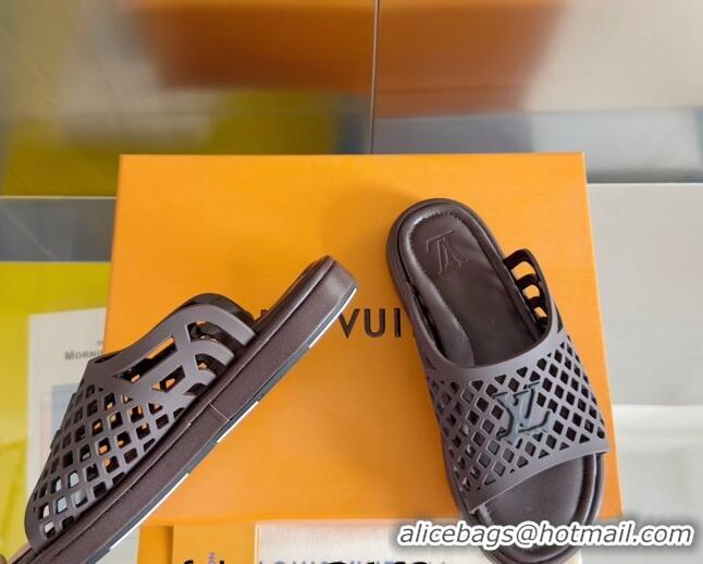 Stylish Louis Vuitton LV Waffle Flat Slide Sandals in Cut-outs TPU Dark Brown 426029