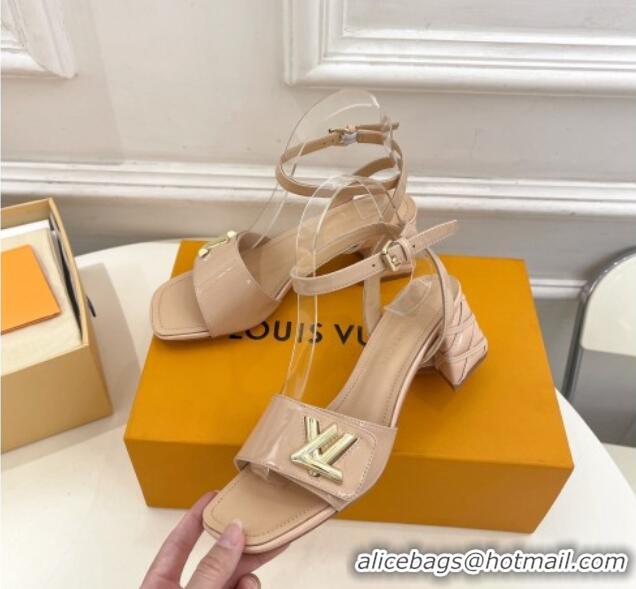 Charming Louis Vuitton Shake Strap Sandals 5.5cm with Quilted Heel in Patent Calfskin Beige 0426077