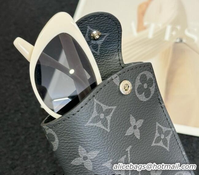 Grade Design Louis Vuitton Woody LV Glass Pouch 0513 Black Monogram Canvas 2024