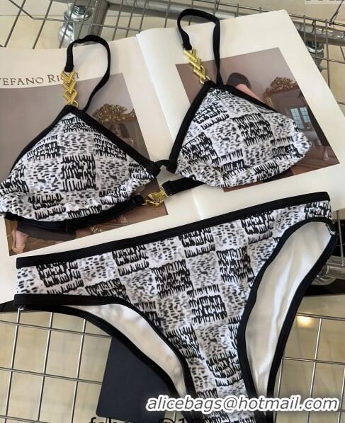 ​Buy Inexpensive Louis Vuitton Swimwear 050905 Black/White 2024