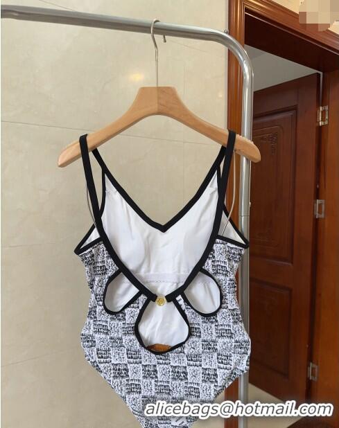 ​Trendy Design Louis Vuitton Swimwear 050906 Black/White 2024